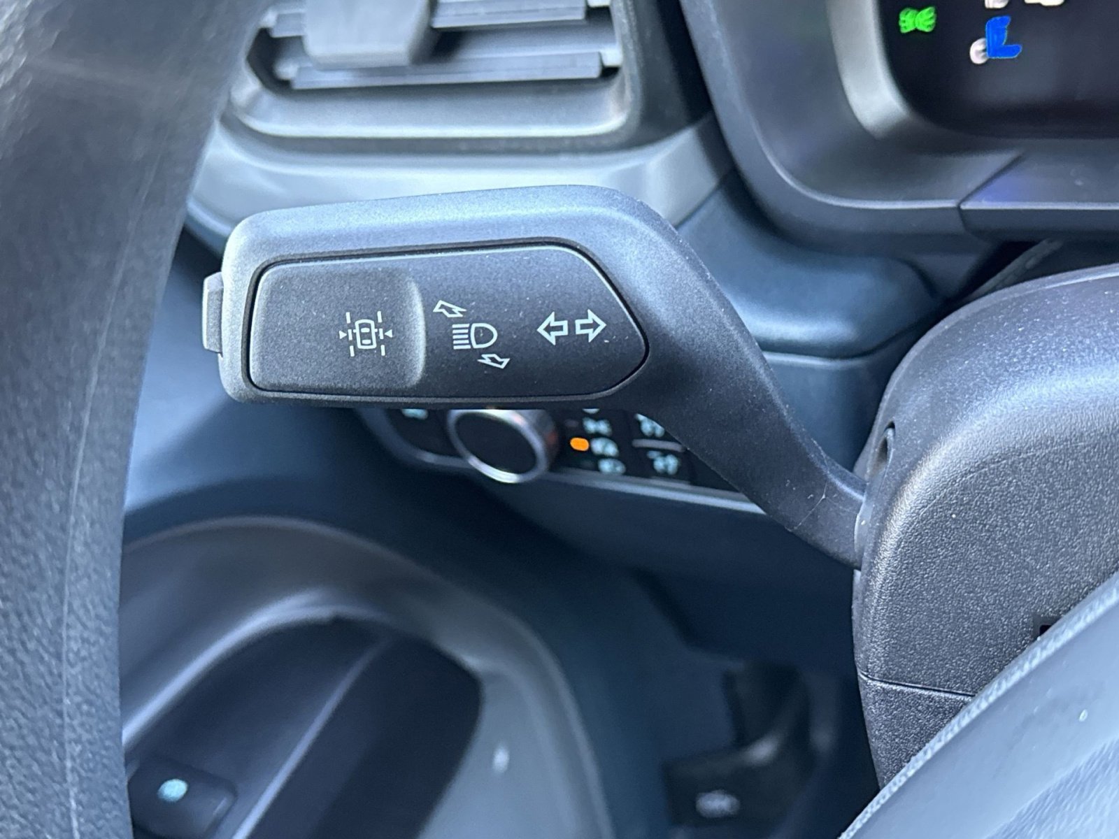 New 2026 Ford Maverick XL image 23