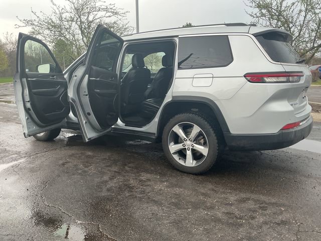 Used 2021 Jeep Grand Cherokee L Limited AWD/4WD image 31