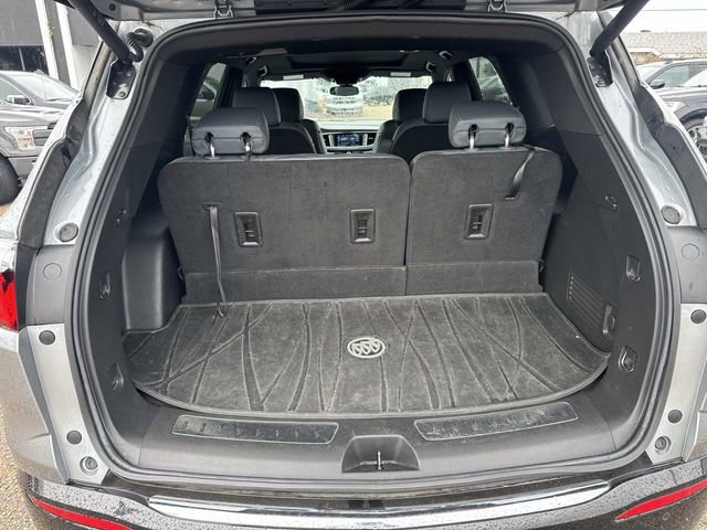Used 2024 Buick Enclave Essence w/ Experience Buick Package FWD image 10