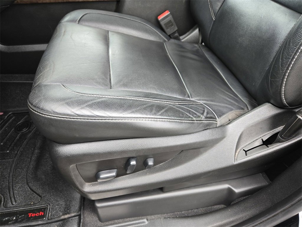 Used 2019 Chevrolet Tahoe LT image 11