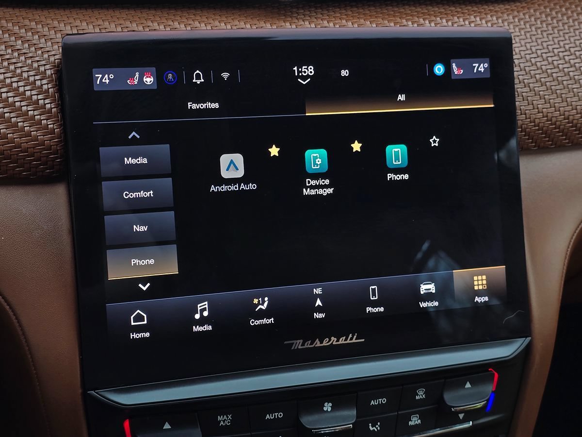 Used 2022 Maserati Quattroporte Modena RWD image 43