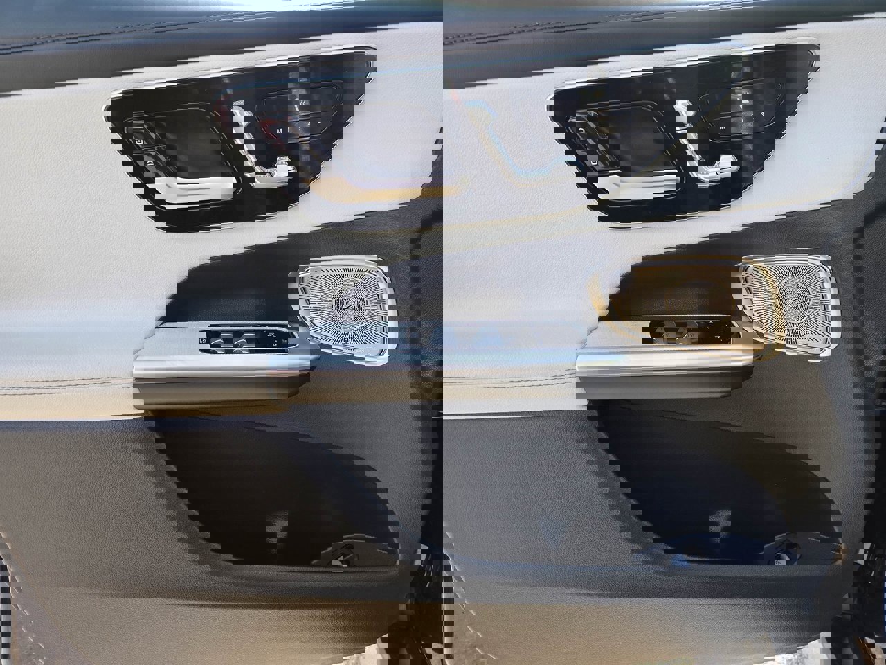 Used 2023 Mercedes-Benz GLC 300 GLC 300 image 11