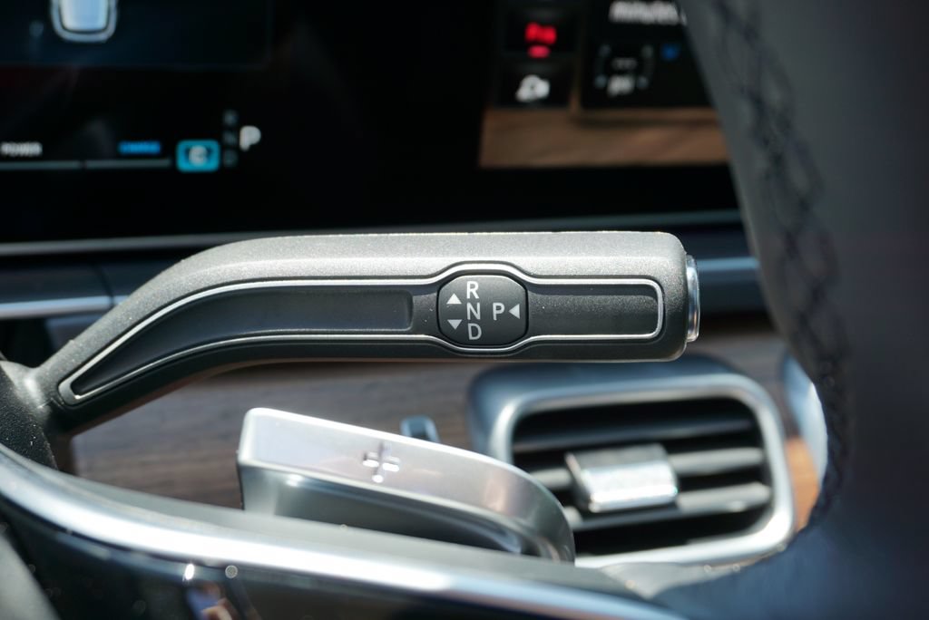 Certified 2026 Mercedes-Benz GLE 350 4MATIC image 31