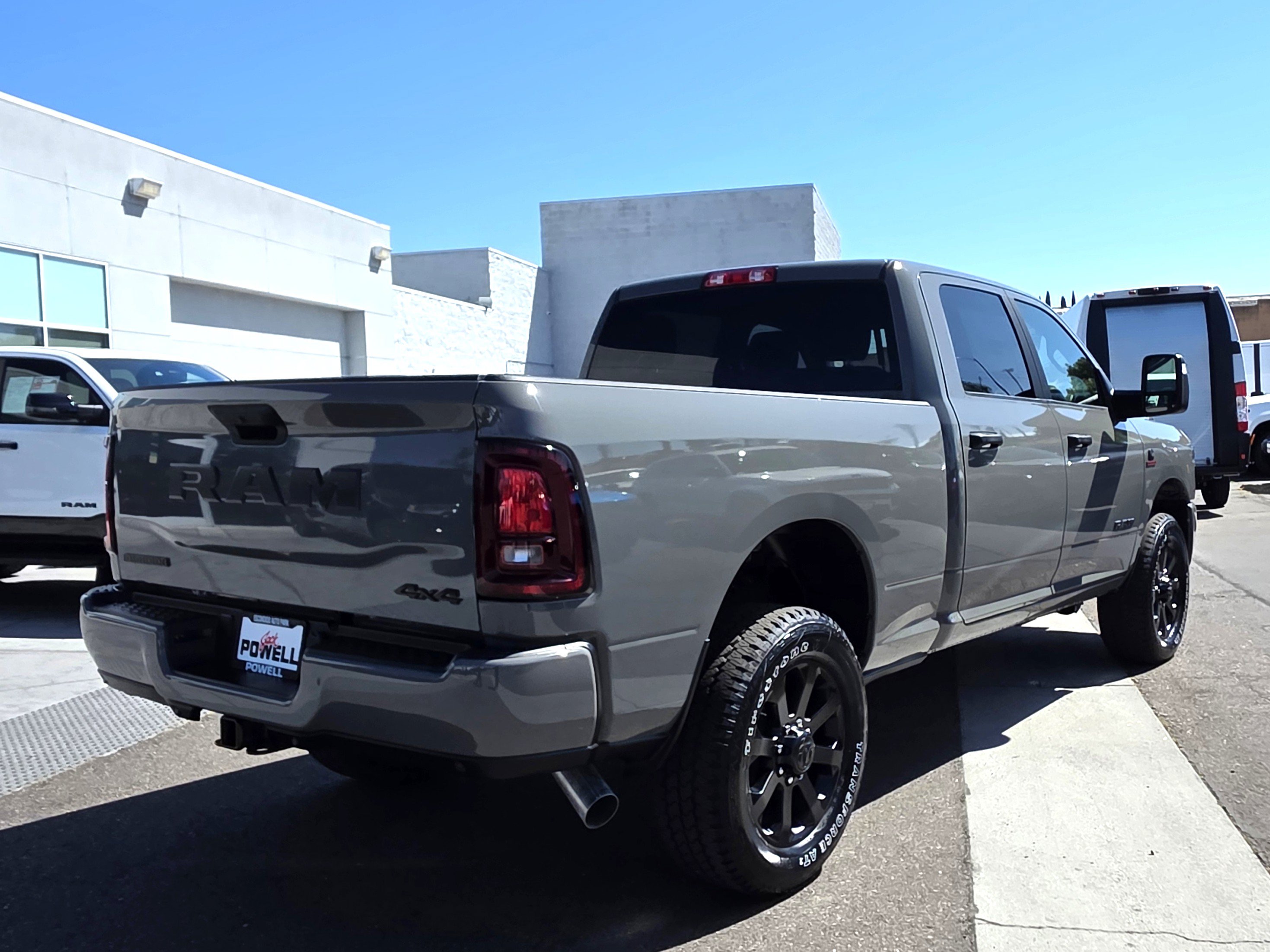 New 2026 RAM 3500 Big Horn AWD/4WD image 5