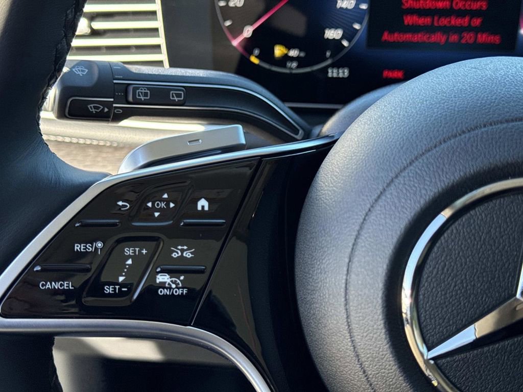 New 2026 Mercedes-Benz GLS 450 4MATIC image 28