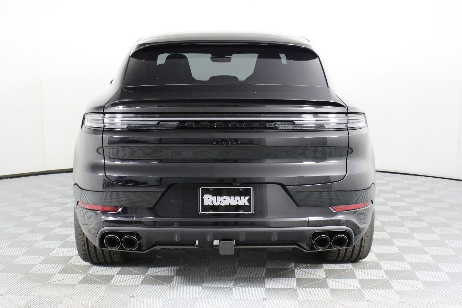 New 2026 Porsche Cayenne Turbo AWD/4WD image 6