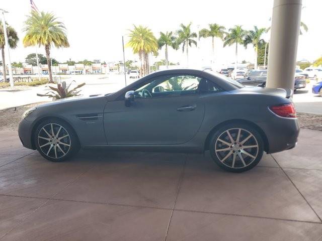 Used 2017 Mercedes-Benz SLC 43 AMG w/ Premium 2 Package image 9