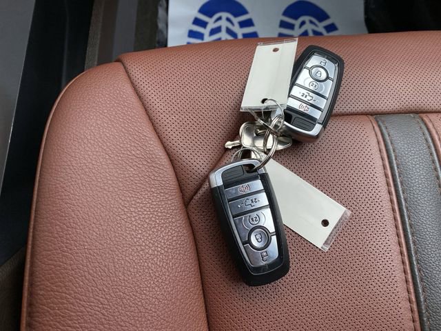 Used 2018 Ford F250 King Ranch w/ King Ranch Ultimate Package image 30