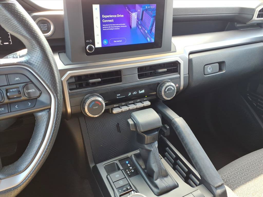 Certified 2025 Toyota 4Runner SR5 AWD/4WD image 27