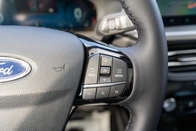 New 2025 Ford Escape Active w/ Active Premium Tech Pack image 19