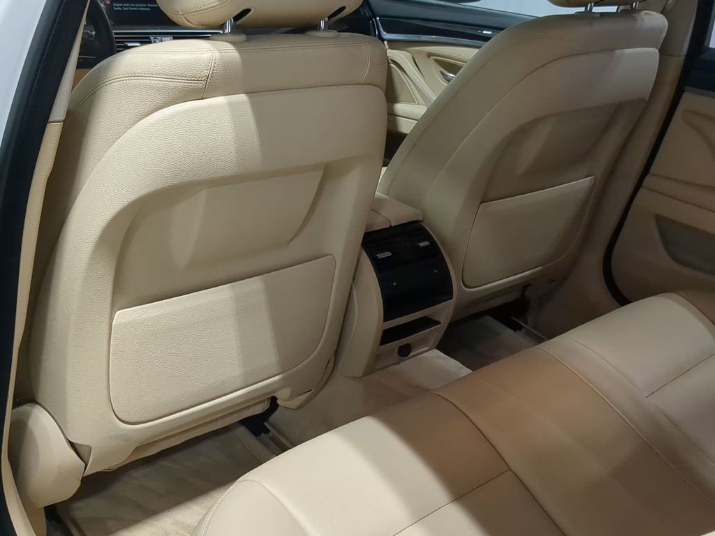 Used 2015 BMW 528i xDrive Sedan image 28