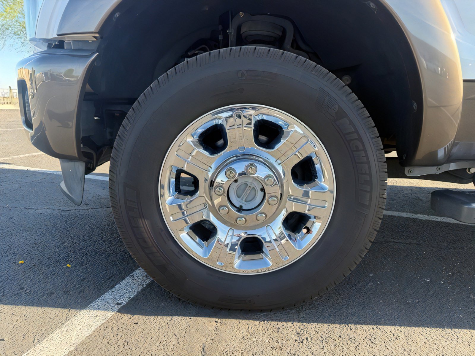 Used 2016 Ford F350 King Ranch w/ FX4 Off-Road Package AWD/4WD image 10