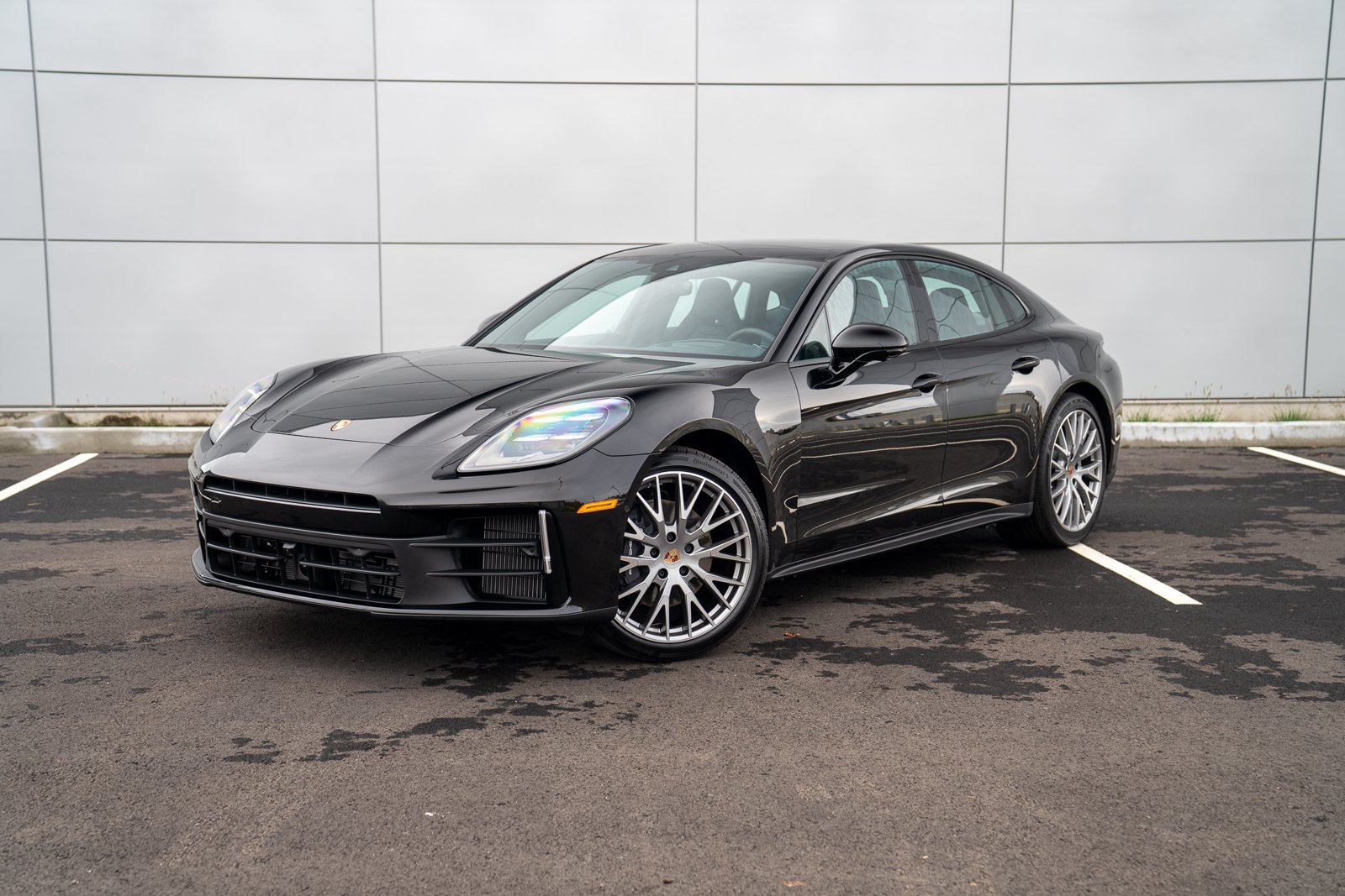 Certified 2026 Porsche Panamera 4 AWD/4WD image 1