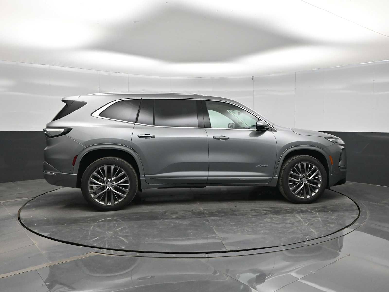 New 2026 Buick Enclave Avenir w/ Super Cruise Package AWD/4WD image 9