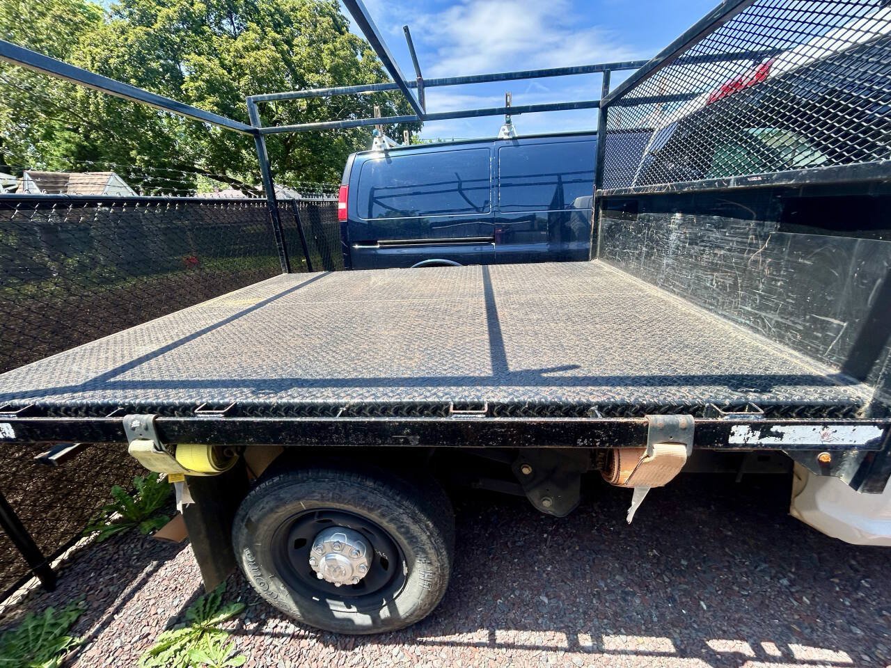 Used 2022 RAM 2500 Tradesman RWD image 3