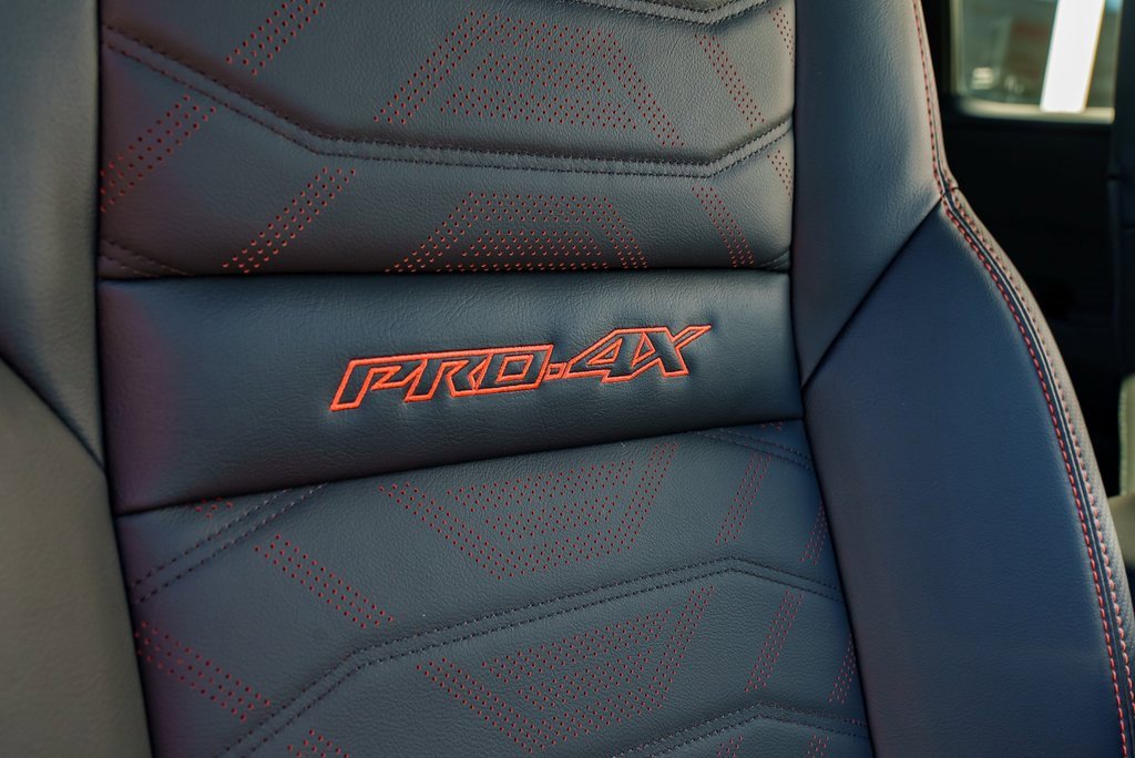 New 2026 Nissan Frontier PRO-4X image 33