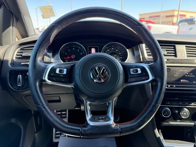 Used 2017 Volkswagen GTI Sport image 18