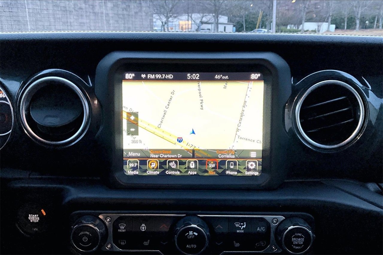 Certified 2022 Jeep Wrangler Unlimited Sahara image 12