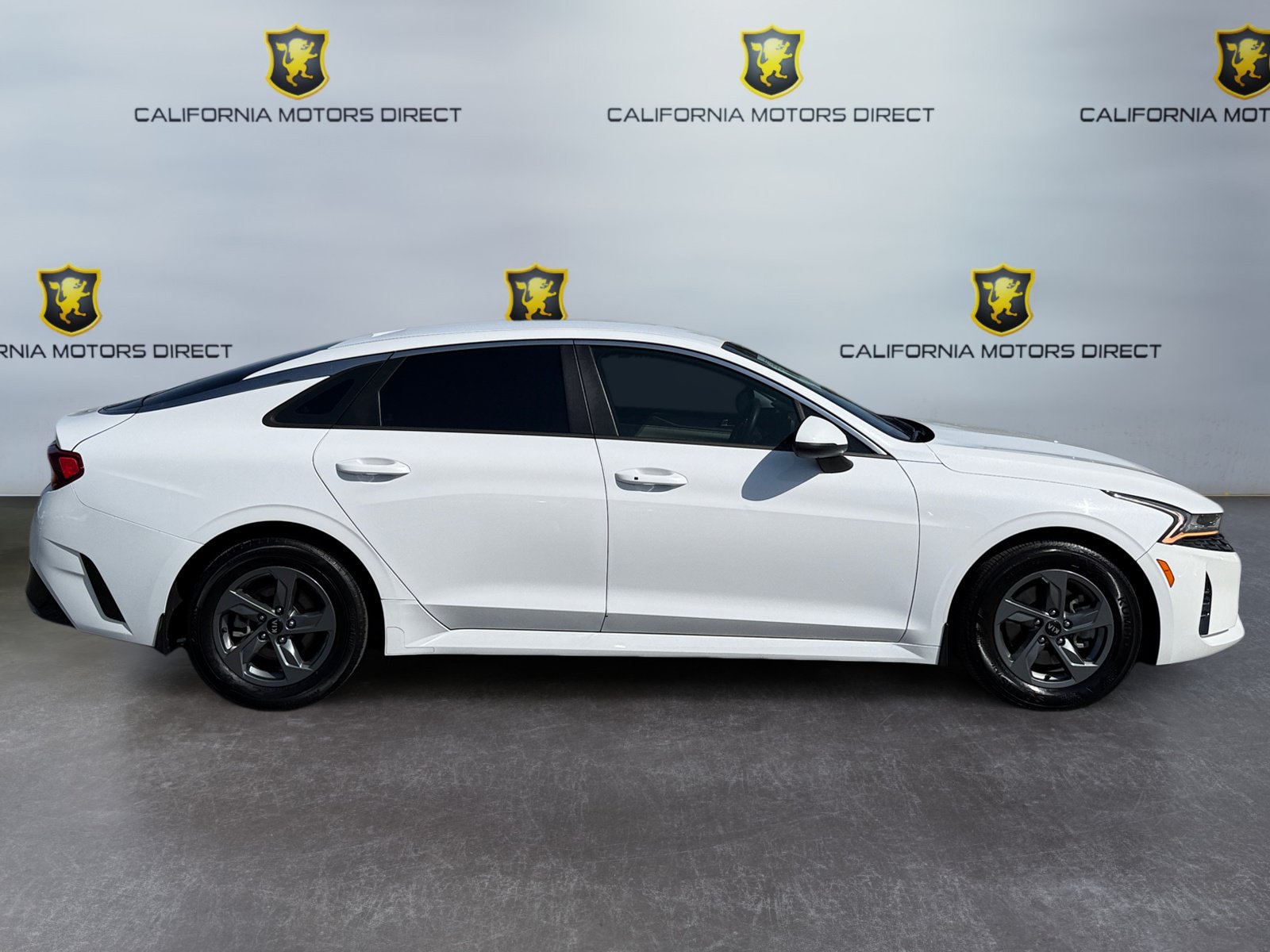 Used 2021 Kia K5 LXS AWD/4WD image 6