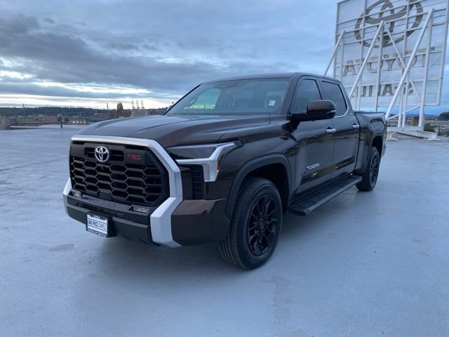 Used 2022 Toyota Tundra Limited w/ TRD Off-Road Package AWD/4WD image 4