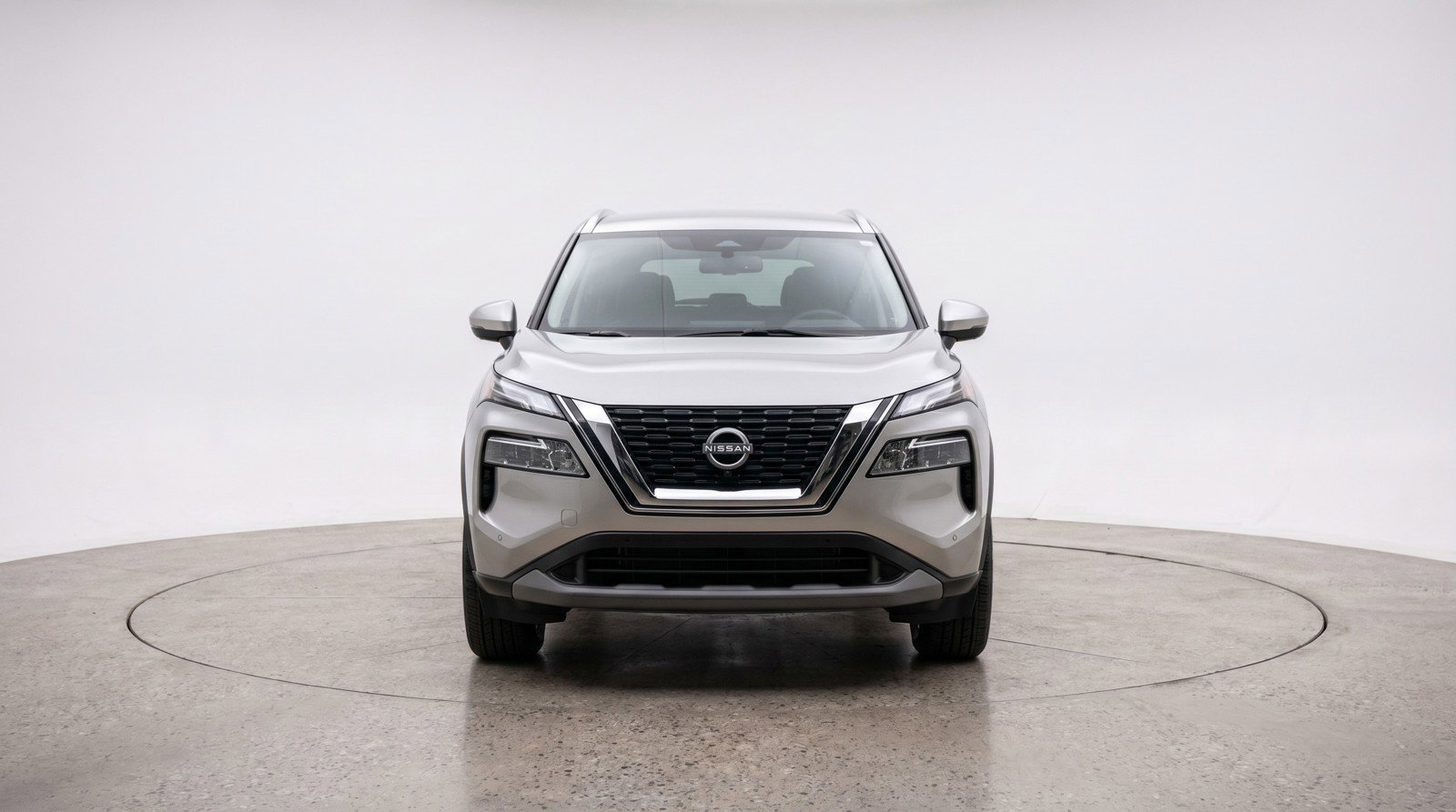 Used 2025 Nissan Rogue SV FWD image 2