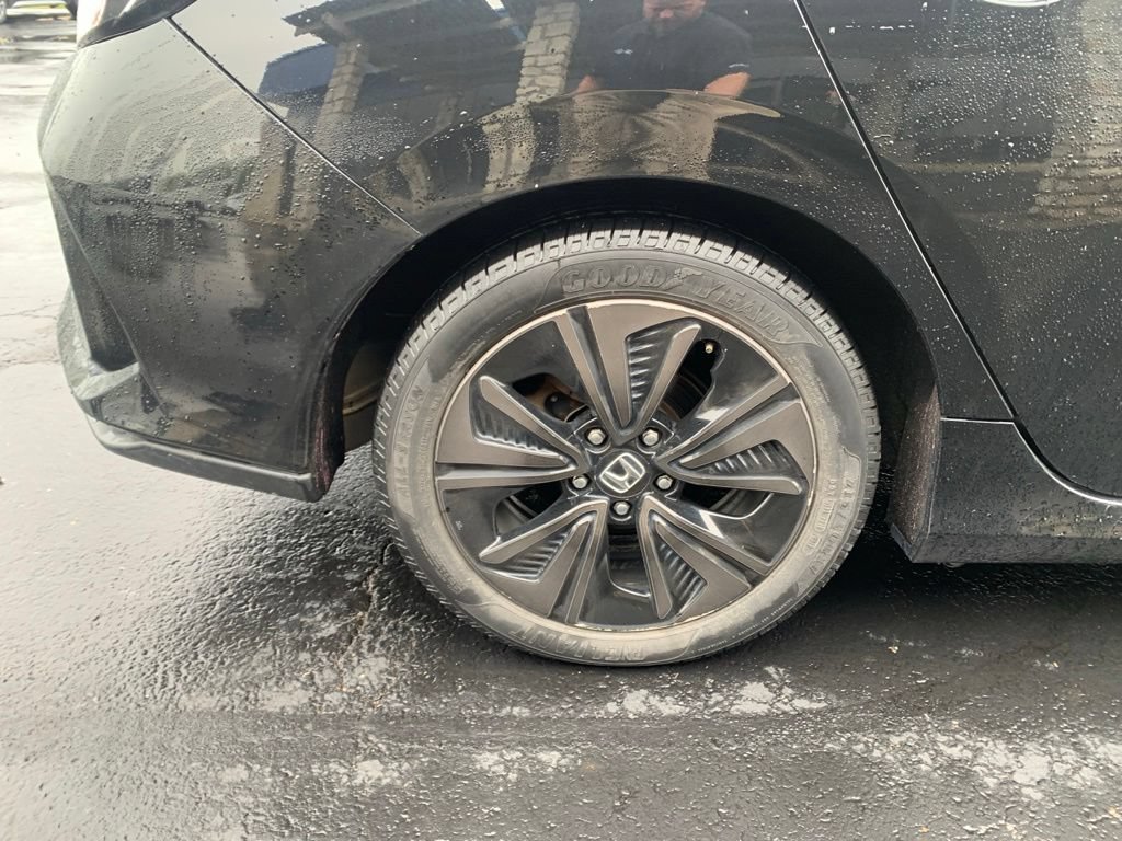 Used 2019 Honda Civic EX image 18
