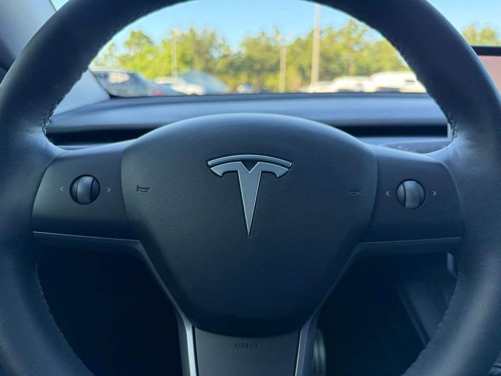 Used 2022 Tesla Model Y Performance AWD/4WD image 23