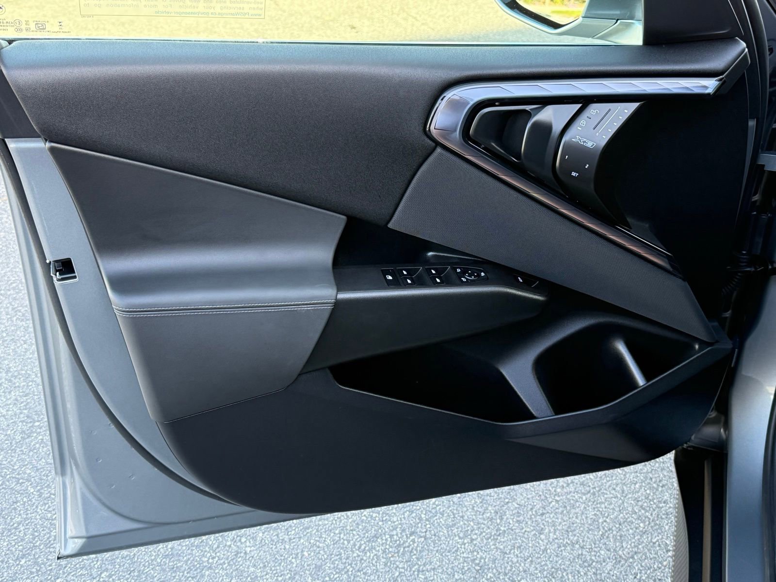 Used 2025 BMW X3 xDrive30i w/ Premium Package image 20