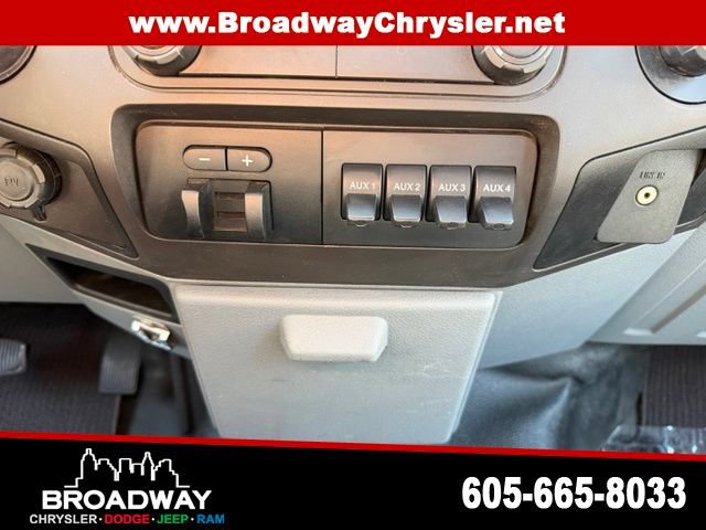 Used 2015 Ford F550 2WD Crew Cab Super Duty w/ Power Equipment Group image 17