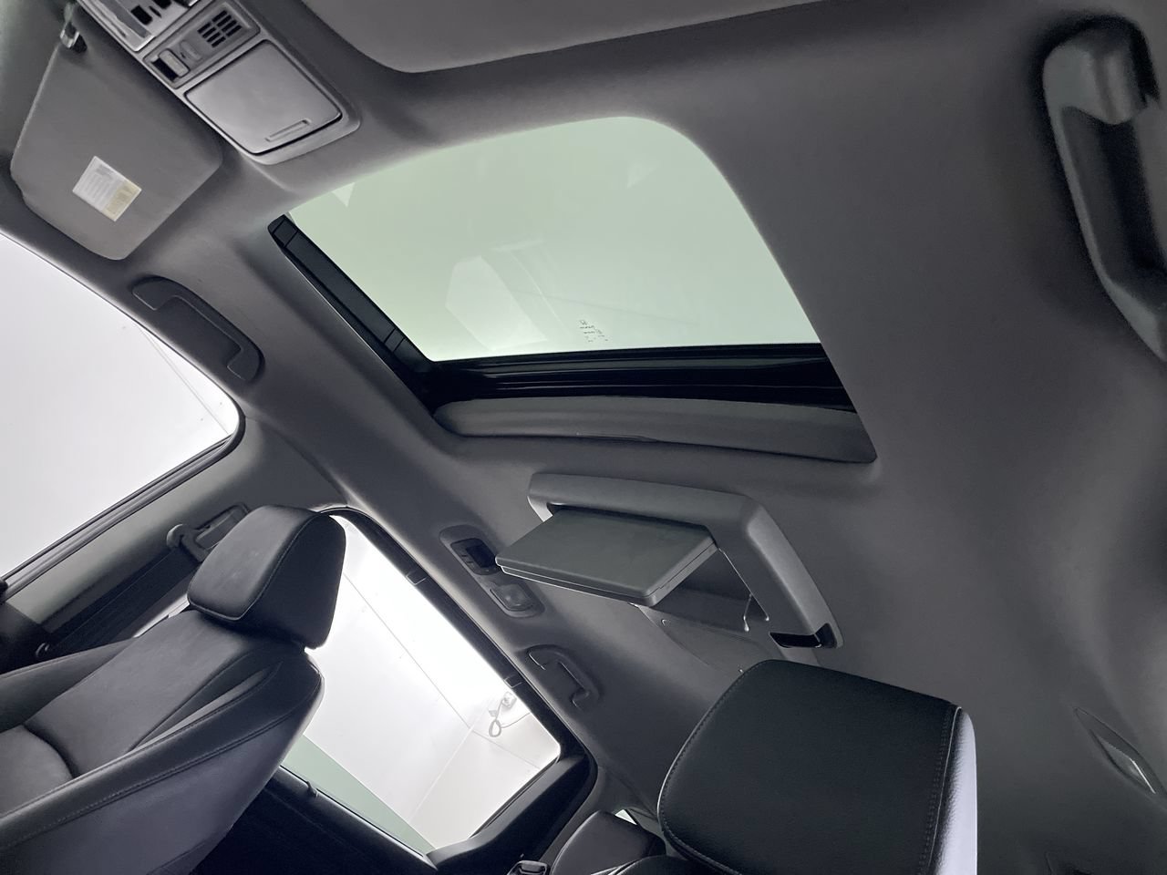 Used 2023 Honda Odyssey Touring image 19
