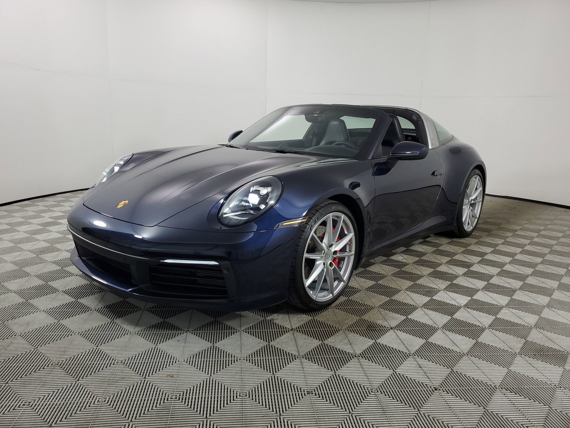 Used 2022 Porsche 911 Targa 4S image 4