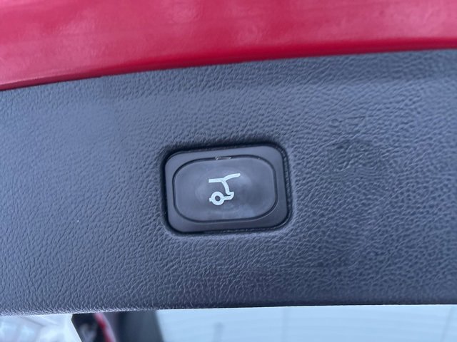 Used 2024 Ford Edge SEL w/ Sport Appearance Package image 15