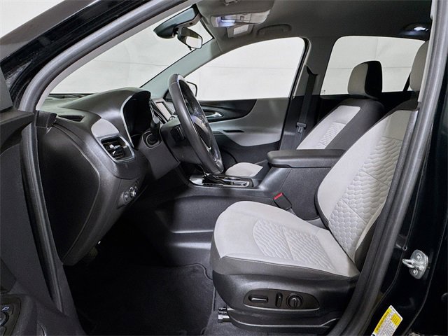 Used 2020 Chevrolet Equinox LT image 18