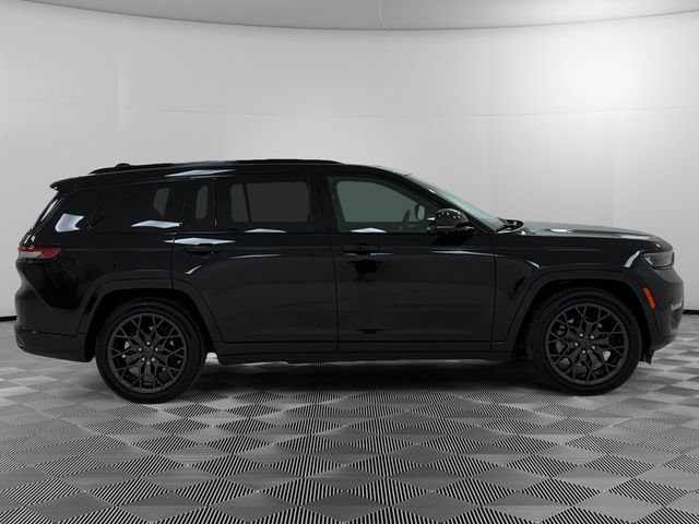 Used 2024 Jeep Grand Cherokee L Summit w/ High Altitude Package AWD/4WD image 6