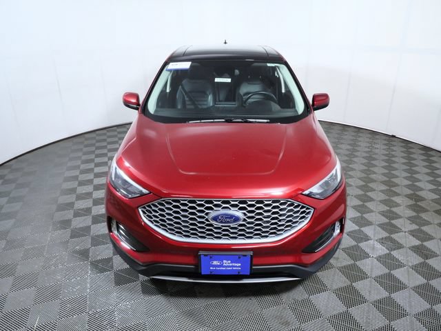 Certified 2023 Ford Edge SEL w/ Convenience Package AWD/4WD image 3