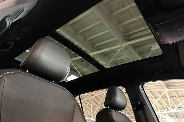 Used 2024 Volkswagen Tiguan SE R-Line image 21