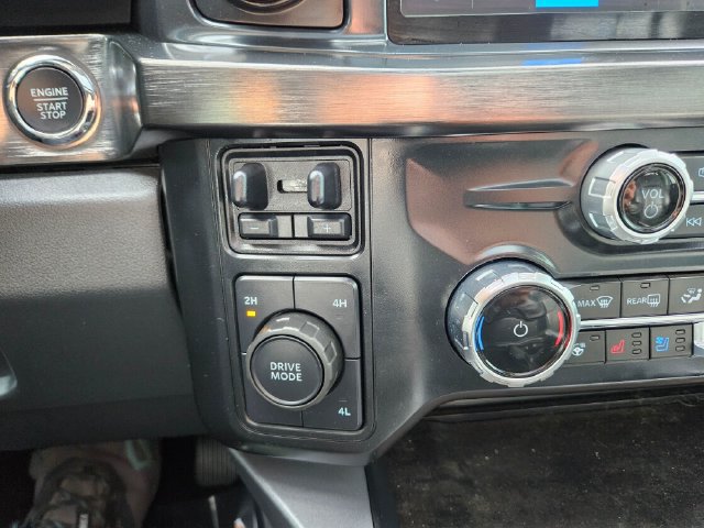 Used 2024 Ford F350 Lariat w/ Lariat Ultimate Package AWD/4WD image 34