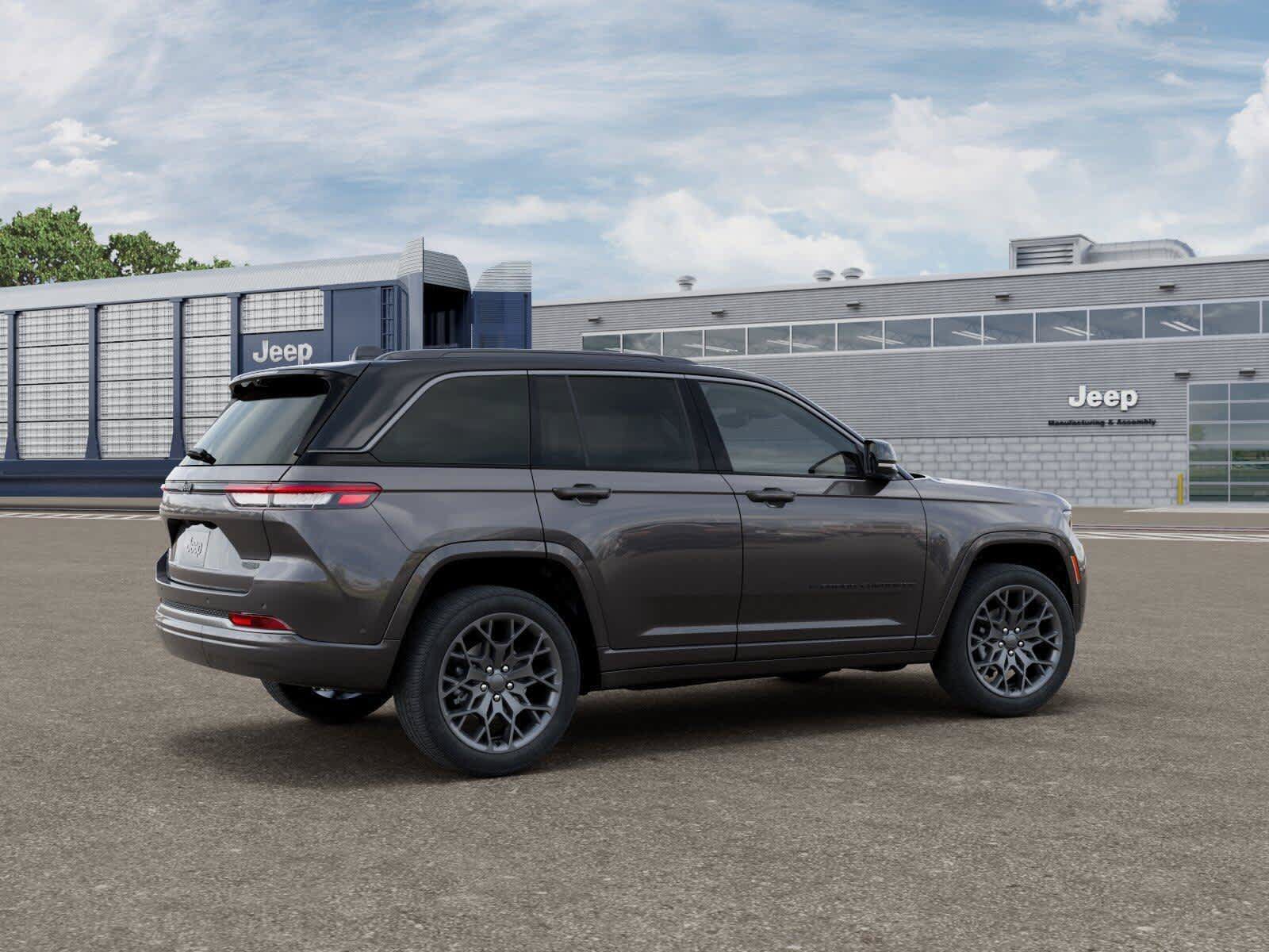 New 2026 Jeep Grand Cherokee Summit w/ Obsidian Package AWD/4WD image 49