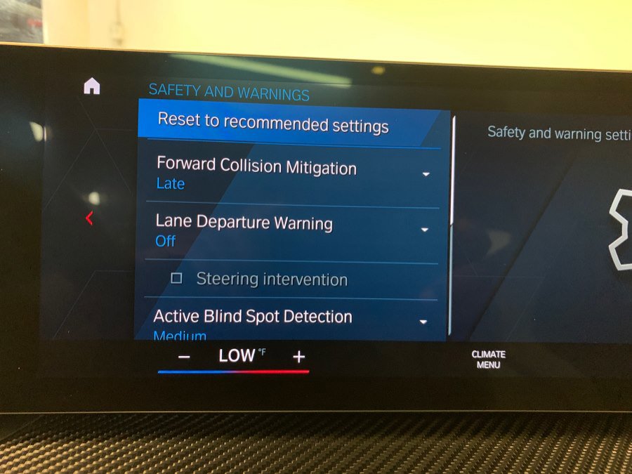 Used 2024 BMW M3 Competition image 38