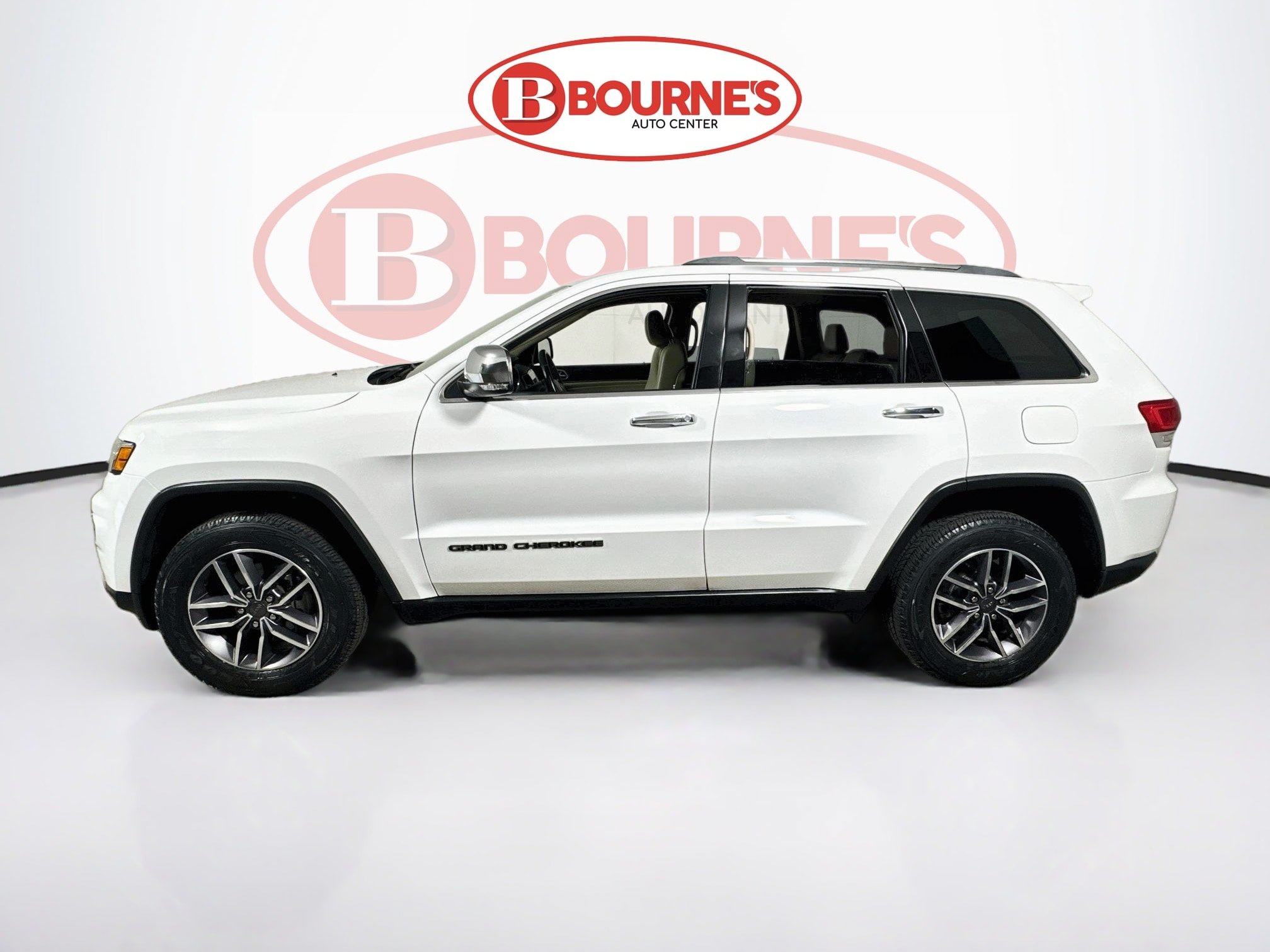 Used 2019 Jeep Grand Cherokee Limited AWD/4WD image 7
