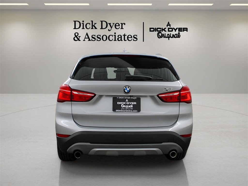 Used 2018 BMW X1 xDrive28i image 3