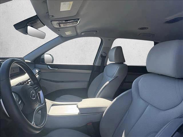Used 2023 Hyundai Palisade SEL w/ Cargo Package image 16