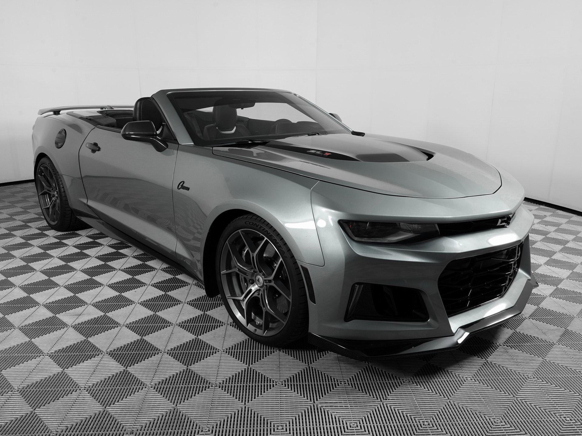 Used 2024 Chevrolet Camaro ZL1 image 3