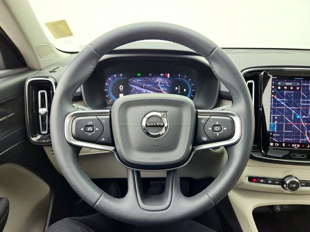 Certified 2024 Volvo XC40 B5 Plus w/ Protection Package Premier image 21