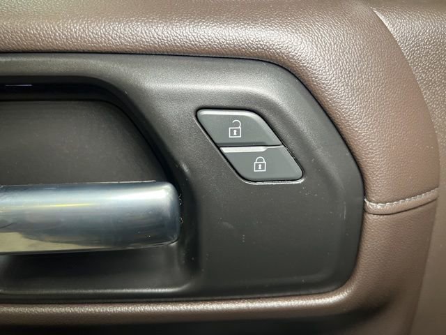 Used 2020 Chevrolet Silverado 1500 RST AWD/4WD image 55