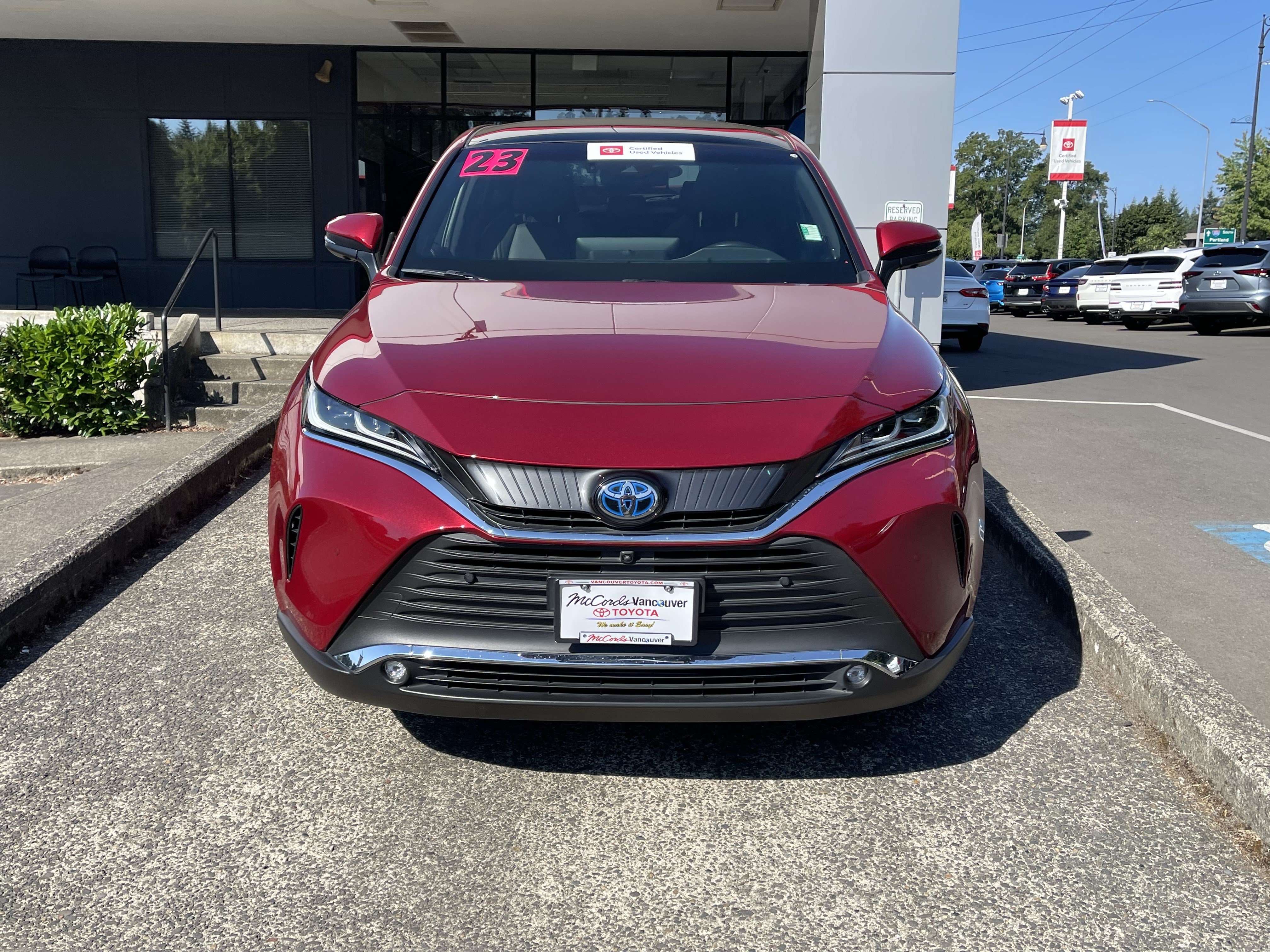 Certified 2023 Toyota Venza Limited AWD/4WD image 2