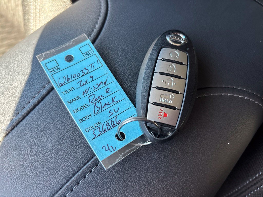 Used 2019 Nissan Rogue SV AWD/4WD image 33