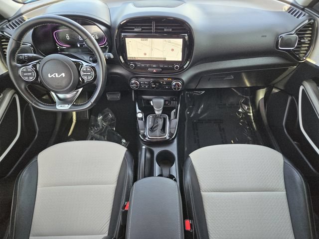 Used 2024 Kia Soul GT-Line FWD image 24