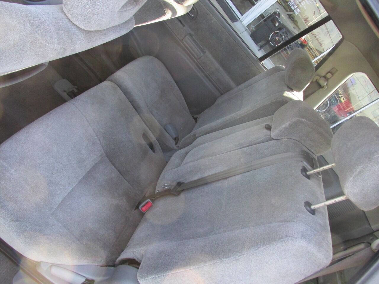 Used 2005 Suzuki XL7 LX image 15