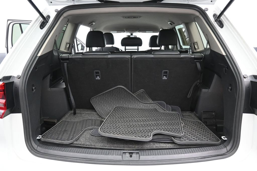 Used 2018 Volkswagen Atlas SE FWD image 28
